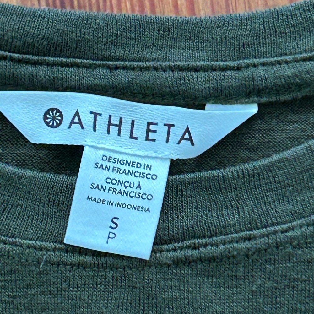 Athleta Dark Green Muscle Tee - Picture 3 of 3